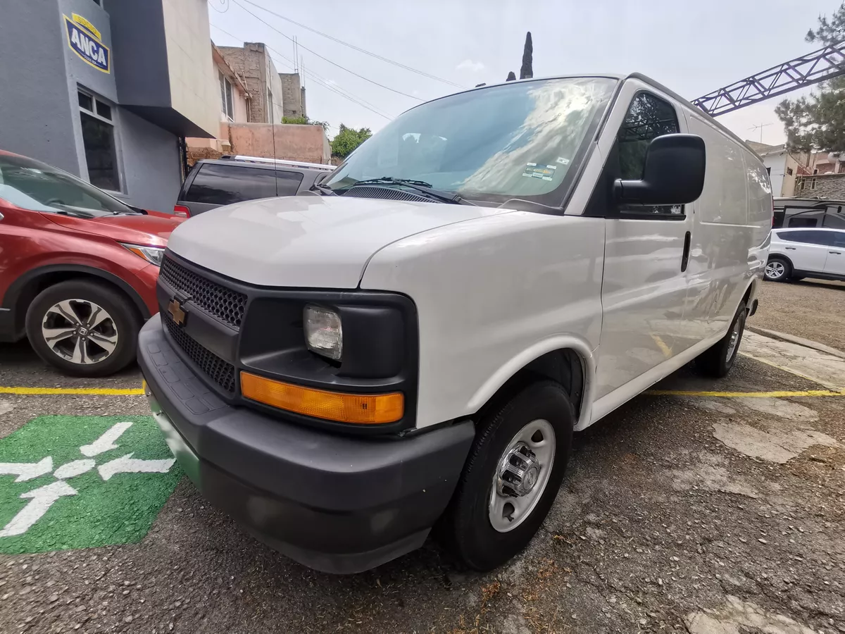 Chevrolet Express 6.0 cargo Van Ls At