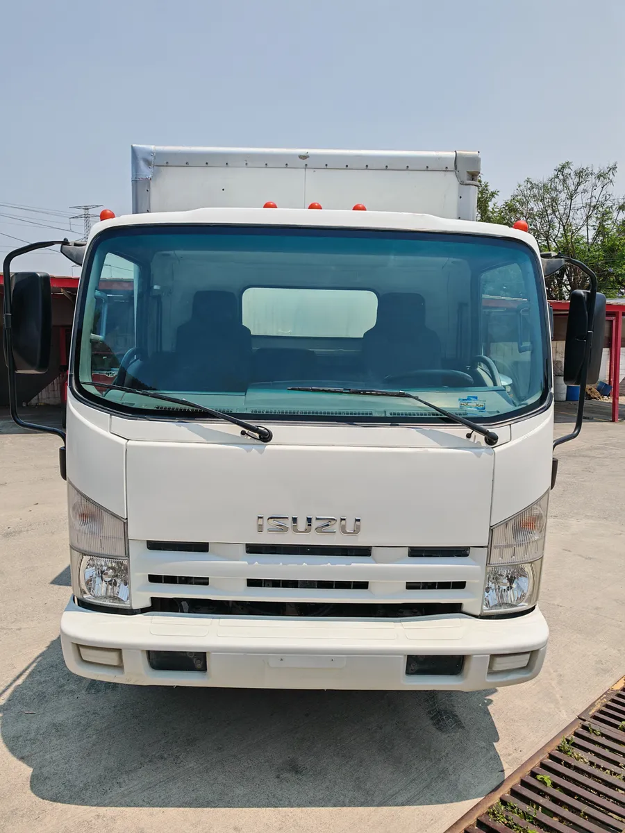 Isuzu Elf 400 2012 Chato Caja Seca - Imagen 4