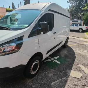 Ford Transit 2.2 Van Larga Techo Alto 2018