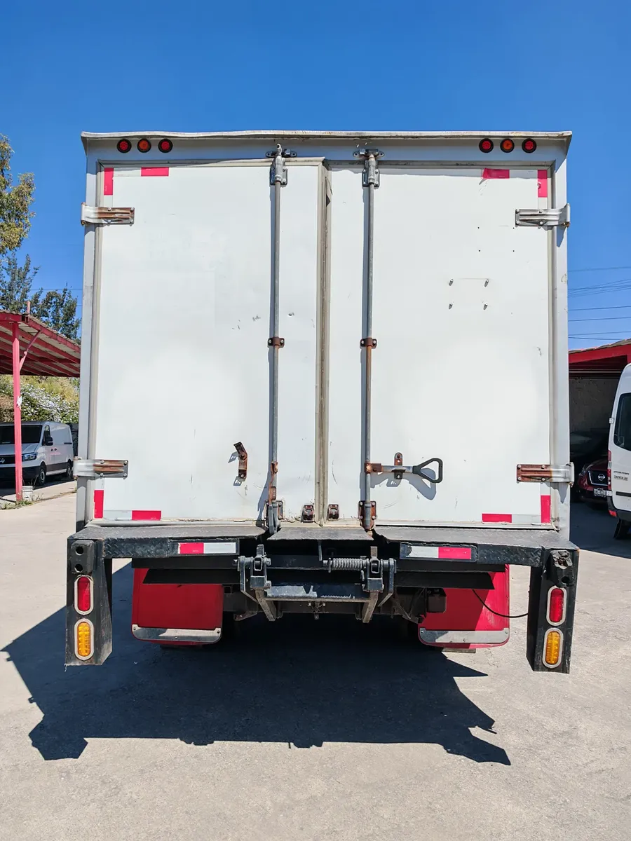 Ford F-350 6.3l Xl 6.2 Plus Mt 2016 - Imagen 17