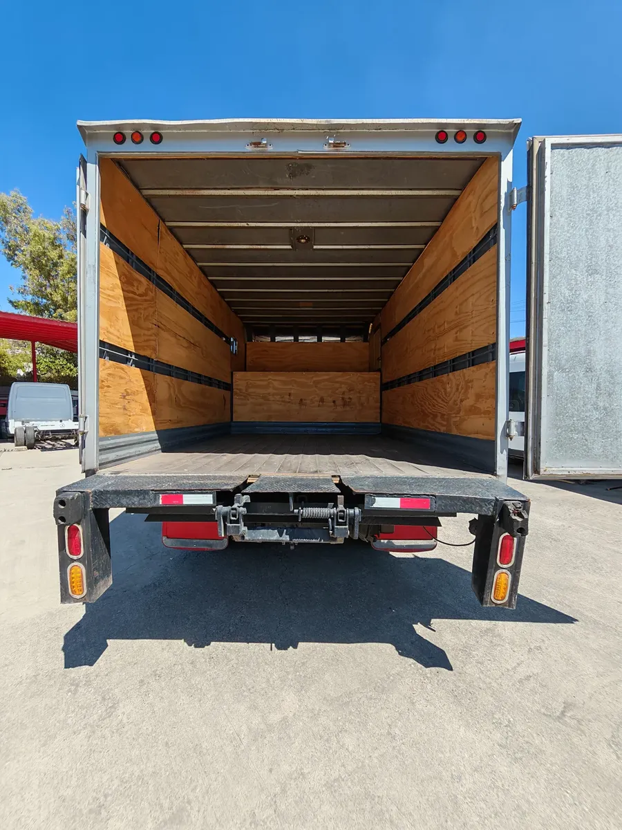 Ford F-350 6.3l Xl 6.2 Plus Mt 2016 - Imagen 8