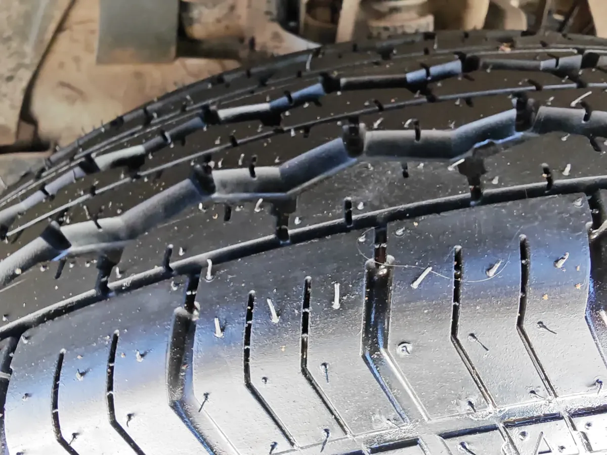 Nissan Urvan 2.5 12 Pas Aa Pack Seguridad Mt 2015 - Imagen 15