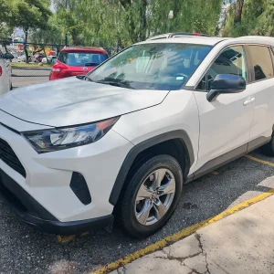Toyota RAV4 2.5 Le At 2024